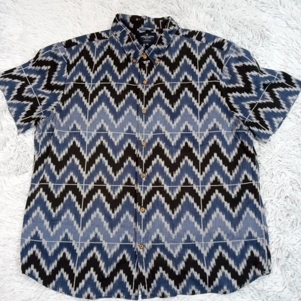 American Eagle Mens Shirt Blue Chevron XXL Button Up Pocket‎ Casual Comfort
